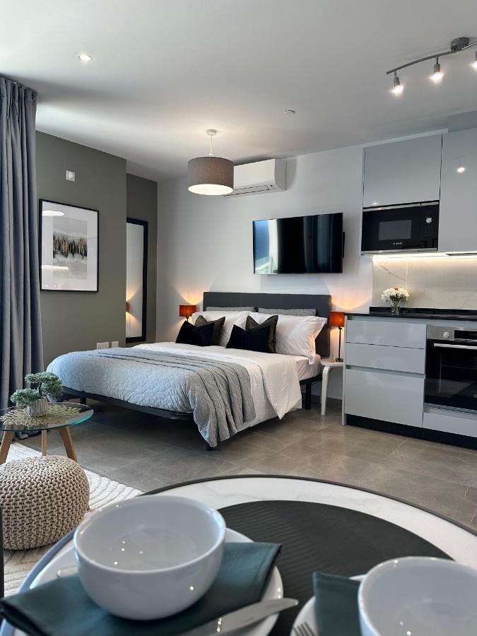 E1 Presidential Studios On High Floor With Stunning Sea Views Gibraltar Exteriér fotografie