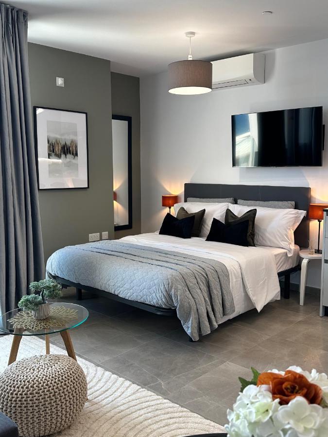 E1 Presidential Studios On High Floor With Stunning Sea Views Gibraltar Exteriér fotografie