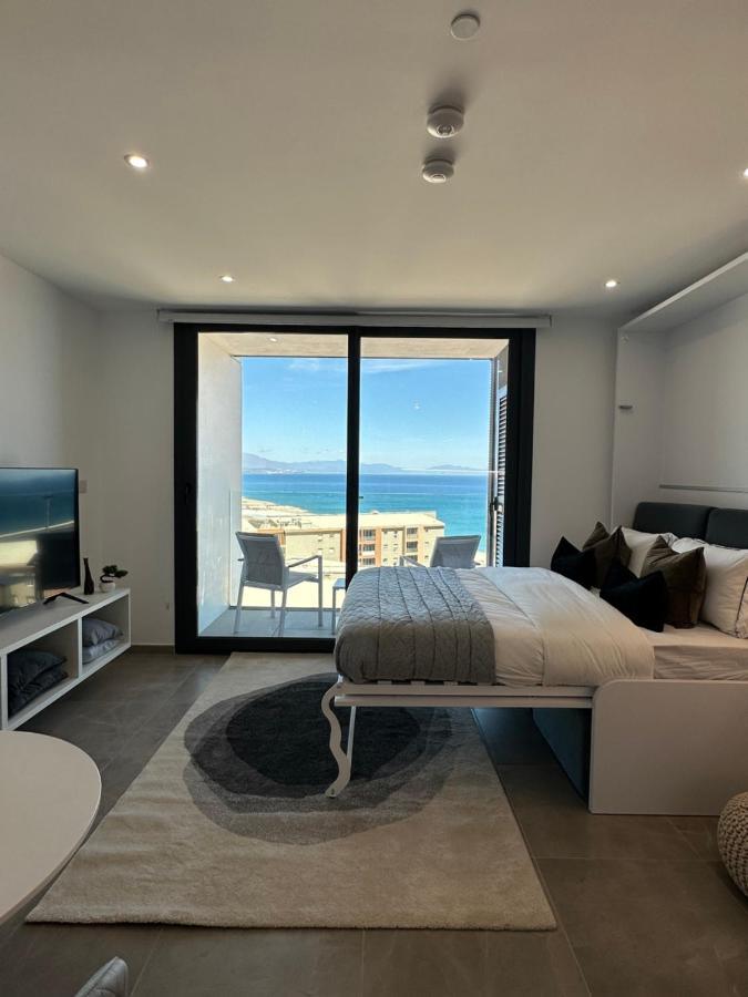 E1 Presidential Studios On High Floor With Stunning Sea Views Gibraltar Exteriér fotografie