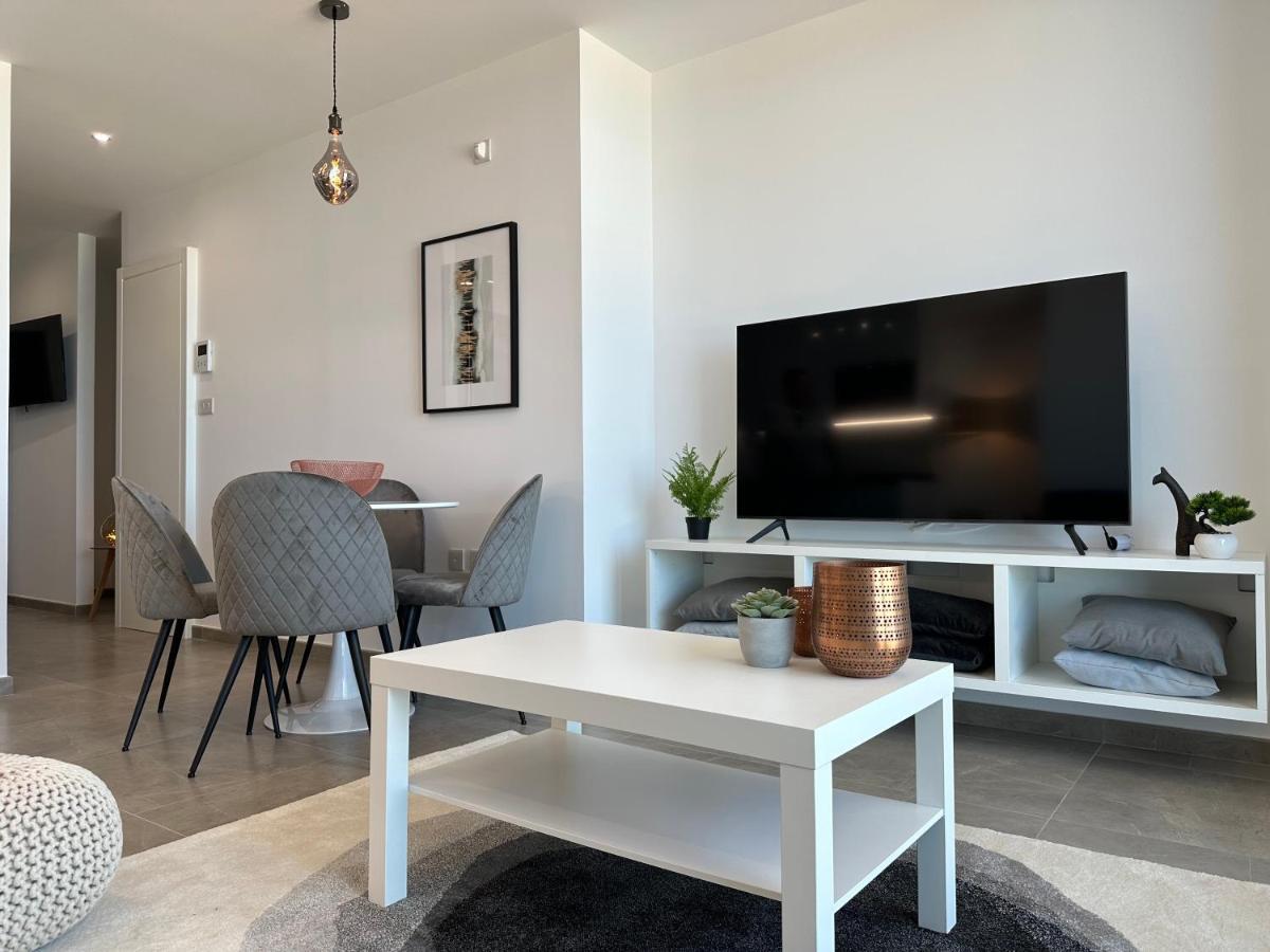 E1 Presidential Studios On High Floor With Stunning Sea Views Gibraltar Exteriér fotografie