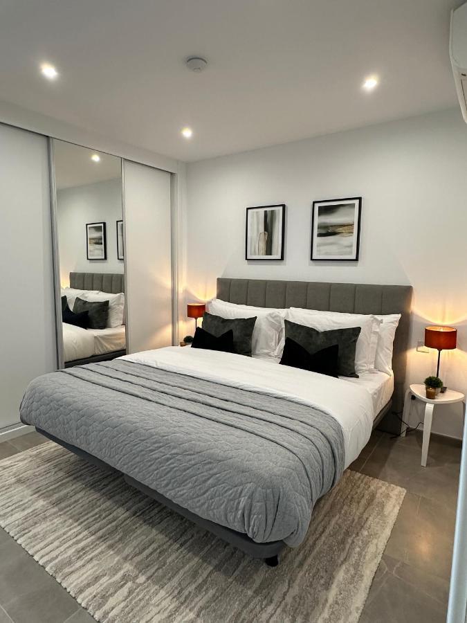 E1 Presidential Studios On High Floor With Stunning Sea Views Gibraltar Exteriér fotografie